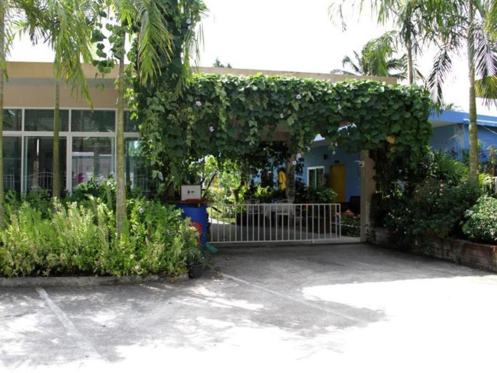 Rommai Rimnaam Resort Ranong Kültér fotó