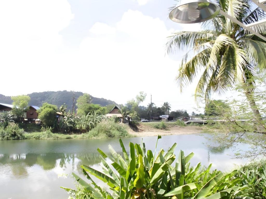 Rommai Rimnaam Resort Ranong Kültér fotó
