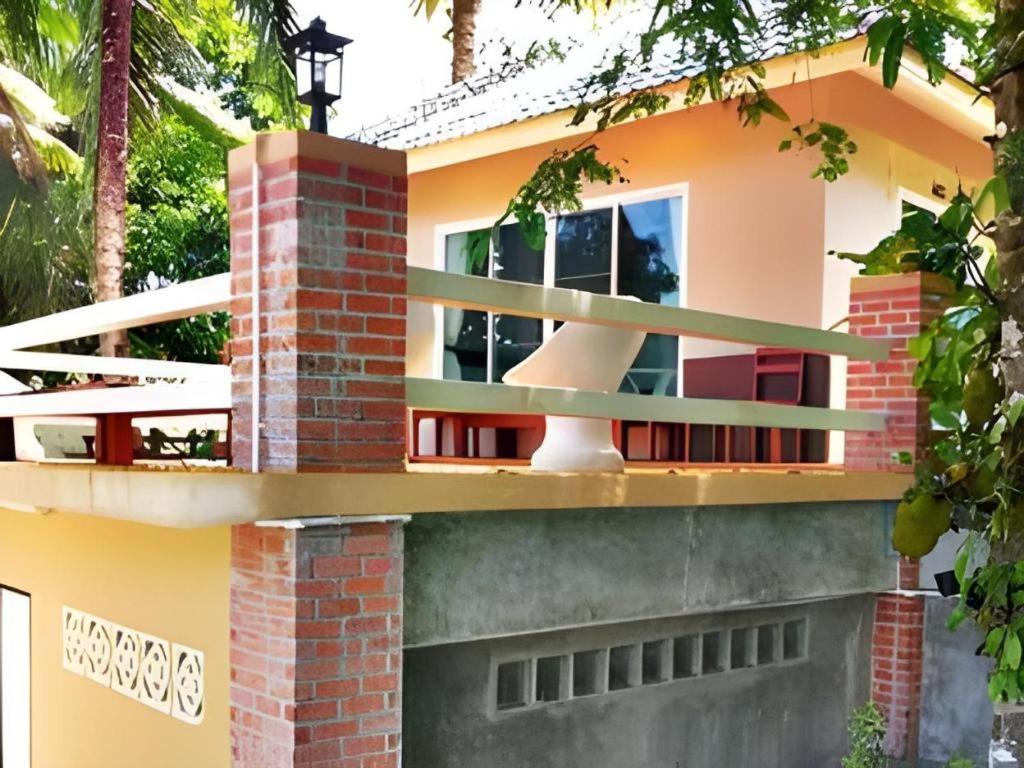 Rommai Rimnaam Resort Ranong Kültér fotó