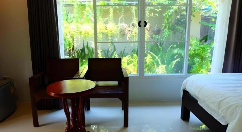Rommai Rimnaam Resort Ranong Kültér fotó