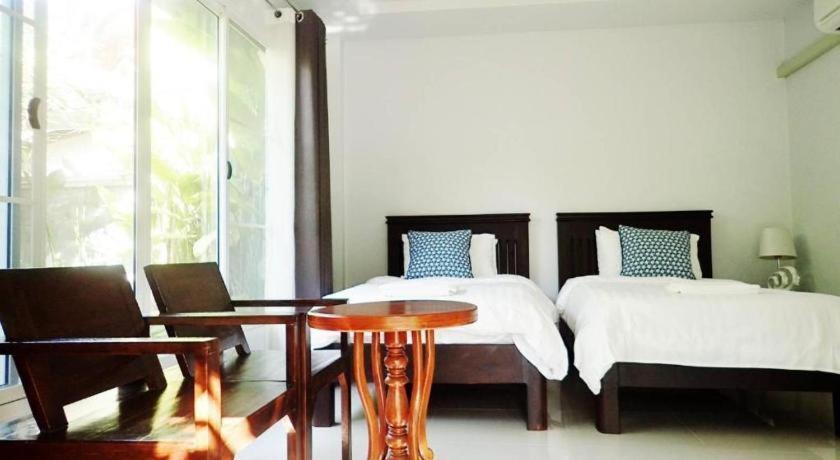 Rommai Rimnaam Resort Ranong Kültér fotó