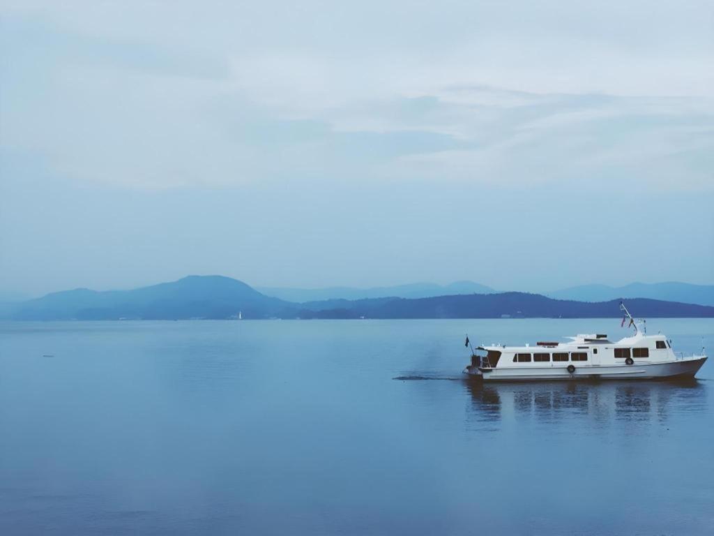 Rommai Rimnaam Resort Ranong Kültér fotó